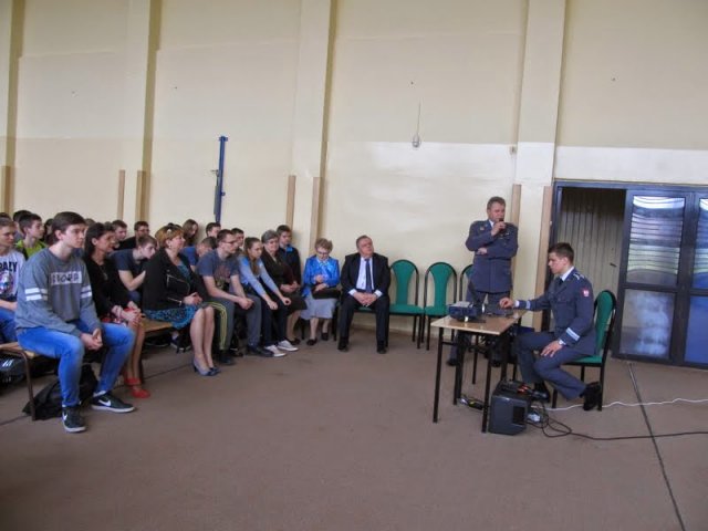 "Na skrzydłach orłów"